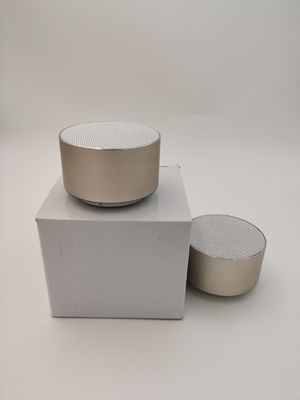 CE ROHS 認定 ワイヤレスポータブル スピーカー ハンドフリー 69x69x42mm