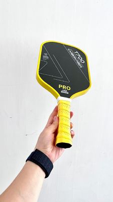 正確なシリコン ブレスレット デジタル ステップカウンター 距離追跡 多色